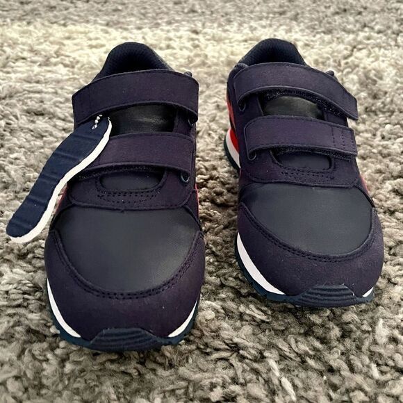 NWT Puma Kids ST Runner v2 NL V Shoes - Picture 4 of 9